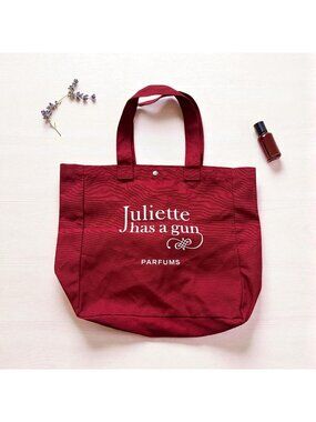 JULIETTE HAS A GN Iconic Red Canvas Tote Bag NEW NWOT